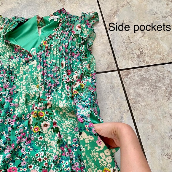 Julia Jordan Flutter Sleeve Green Floral Pleated Dress 10 NWT - Picture 7 of 12